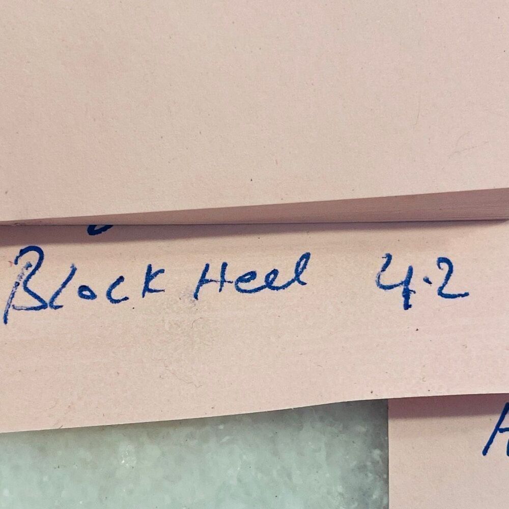 Steve Madden Suede Rhinestone Embellished Block Heel Varali Sandals Nude Sz 7.5 - Picture 6 of 6